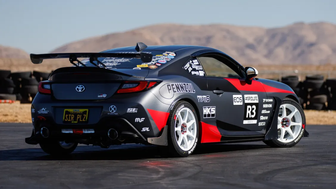 Larry Chen's turbo GR86